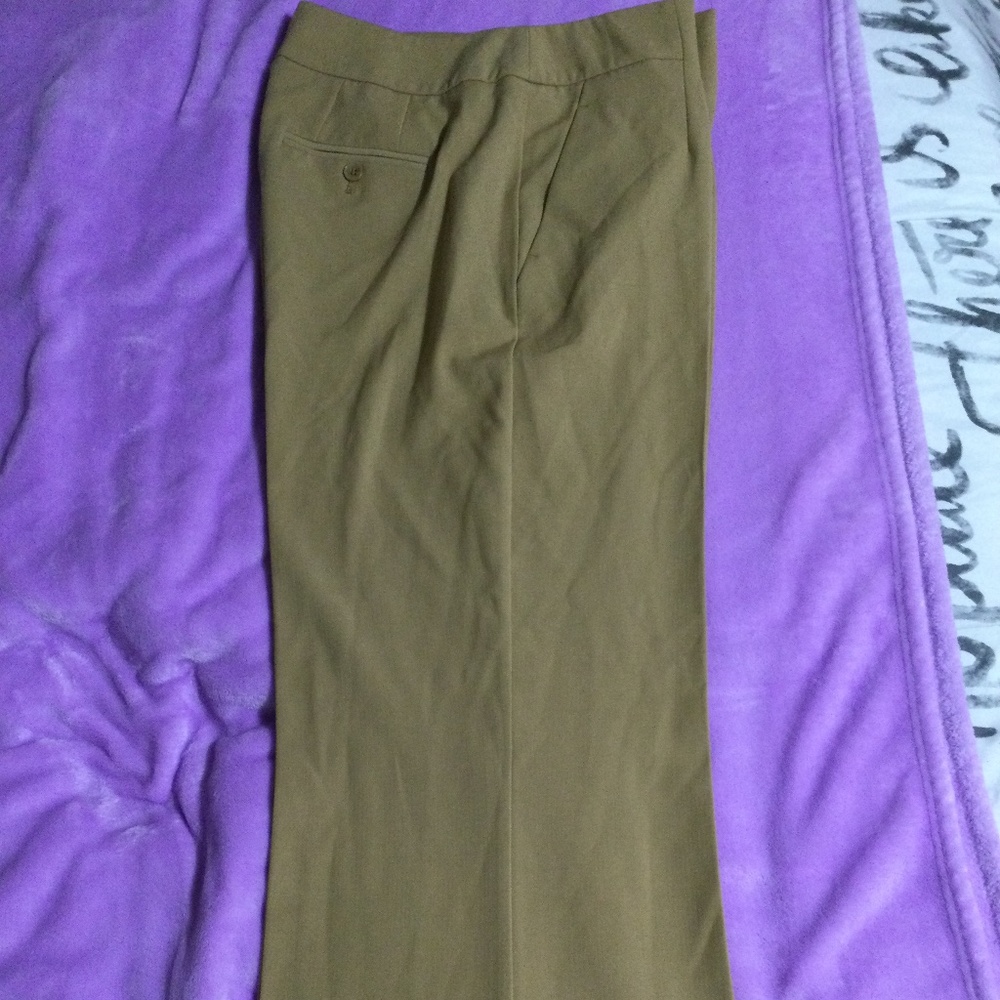 Never Worn Jennifer Lopez Pants